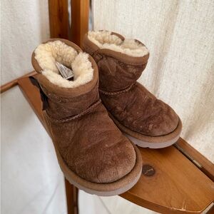 Ugg Boots -mini Bailey bow